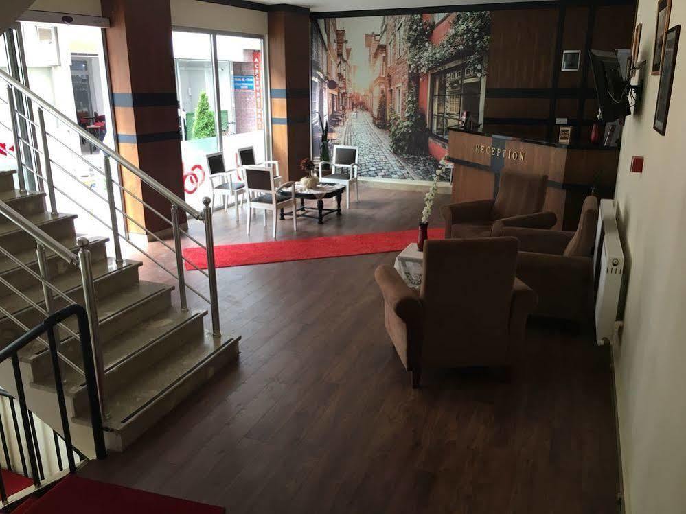 Hotel Duzce Esterno foto