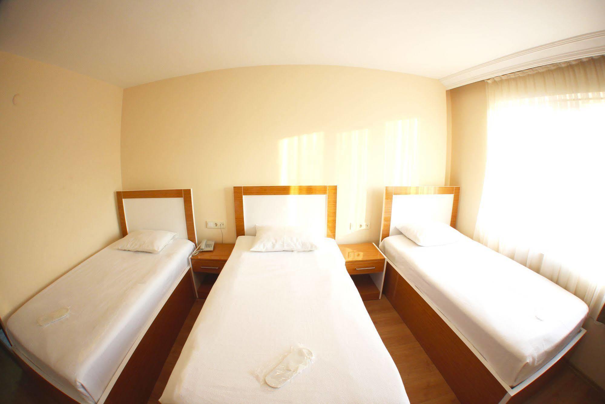 Hotel Duzce Esterno foto