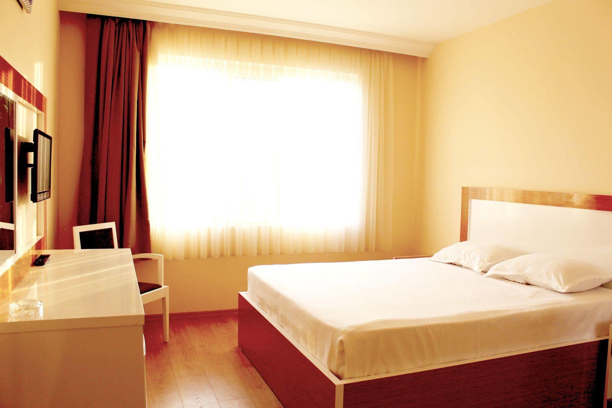 Hotel Duzce Esterno foto