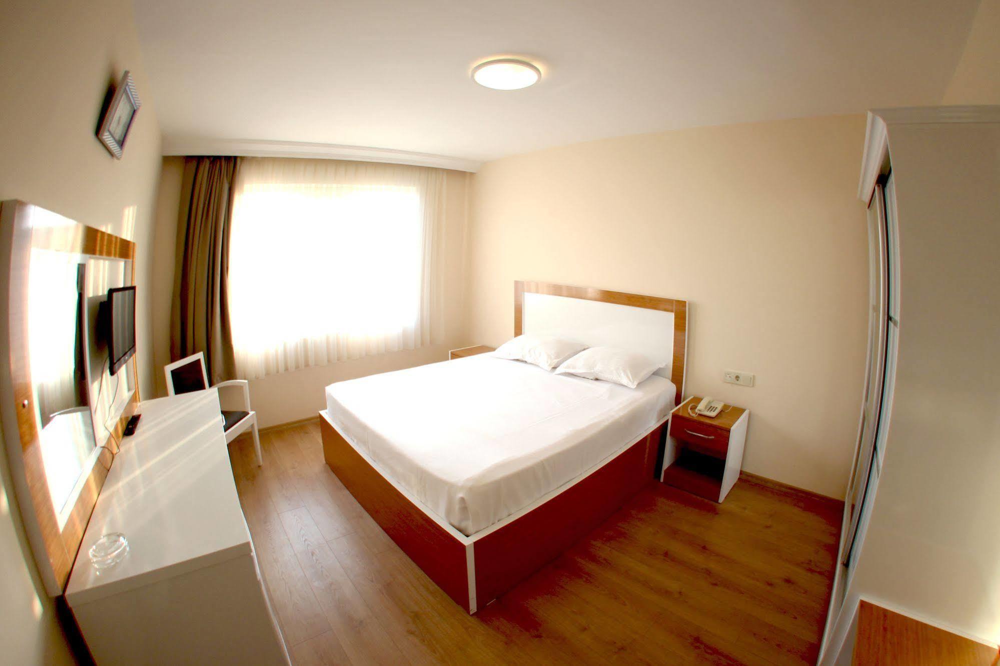 Hotel Duzce Esterno foto