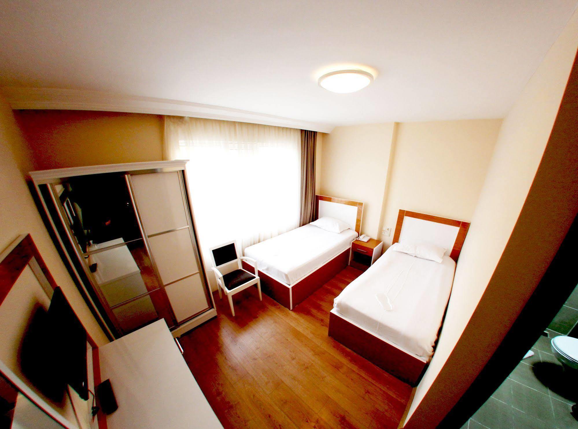 Hotel Duzce Esterno foto