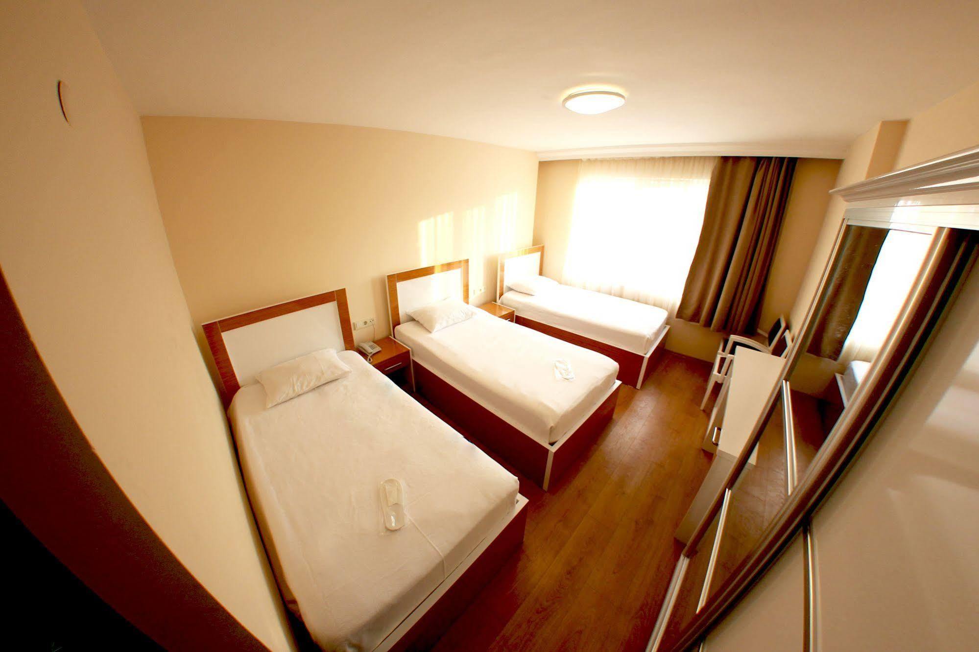 Hotel Duzce Esterno foto